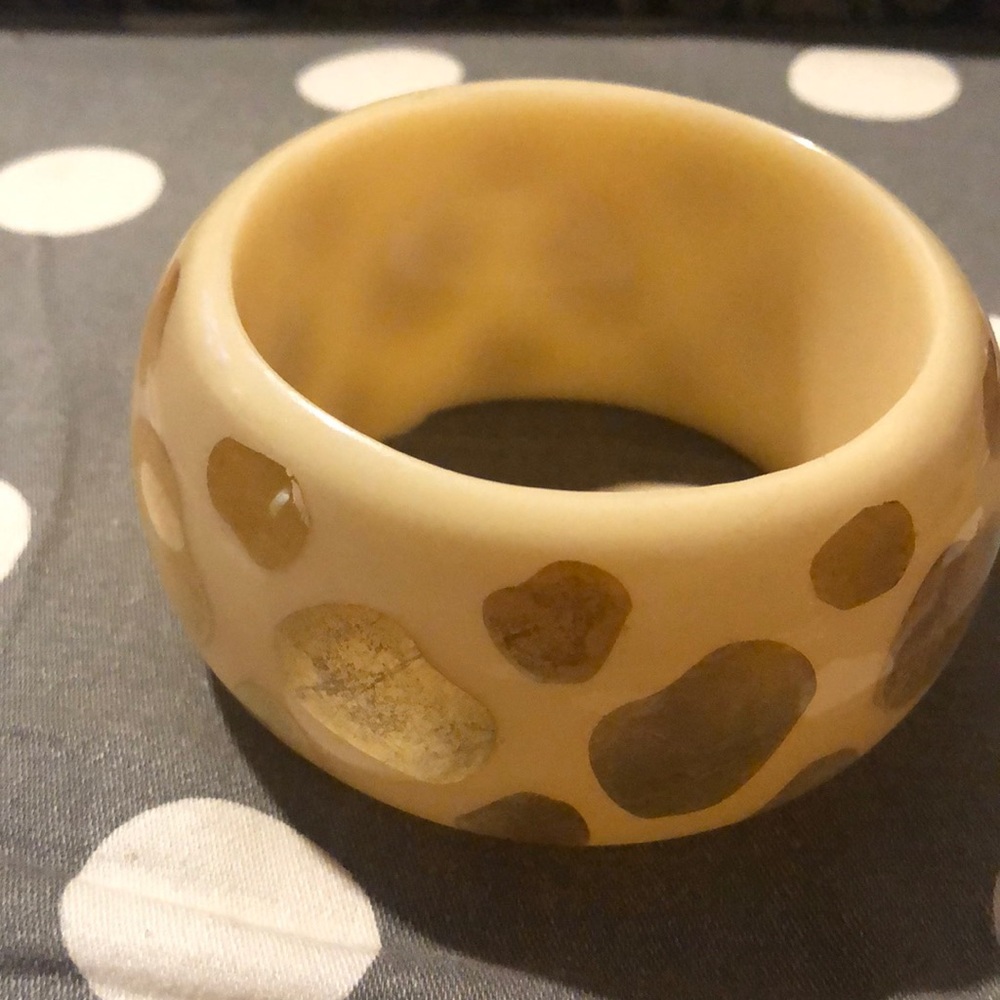 Bracelet